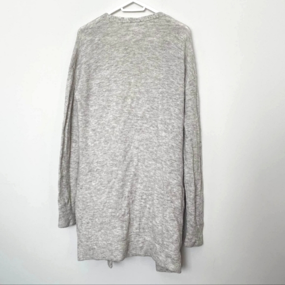 Wilfred Aritzia Cardigan - Picture 2 of 3